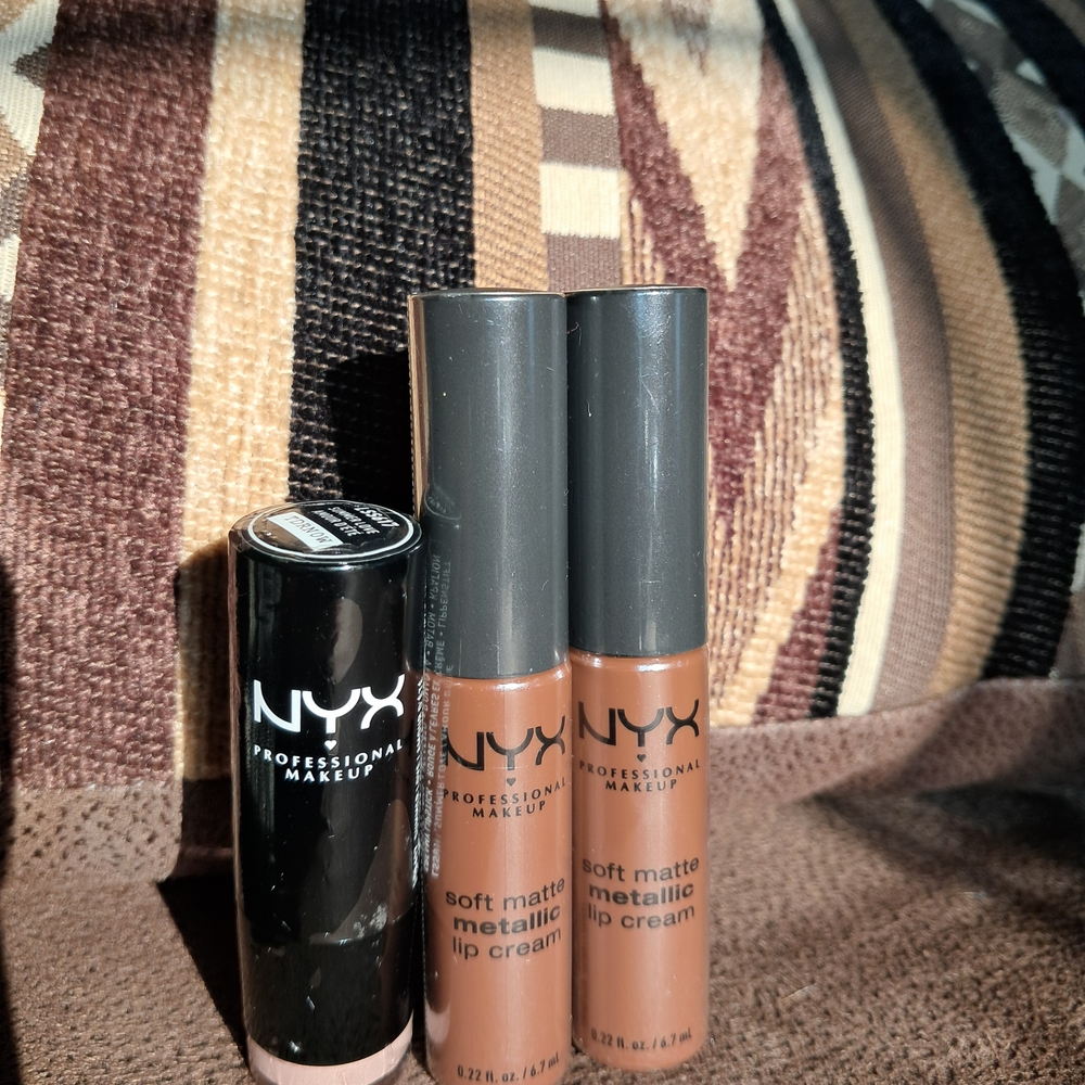 NYX Soft Matte Metallic Lip Cream Trio , 2 Metallic DUBAI DUBAI & 1  Summer love
